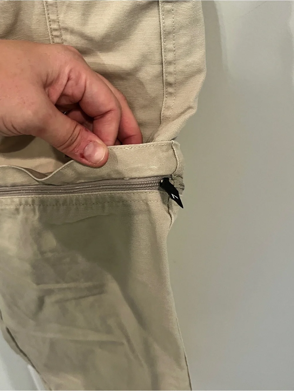 The North Face Men's Zip-Off Convertible Cargo Pants - Light Khaki